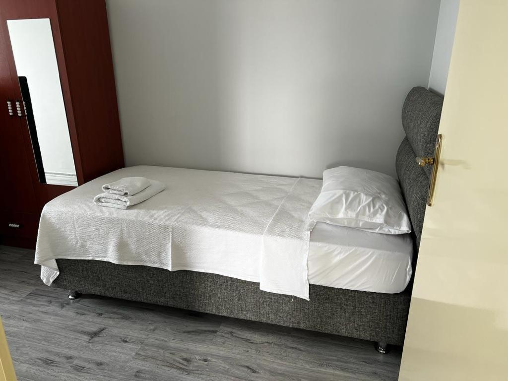 Ceyhun Apart Akçaabat Esterno foto